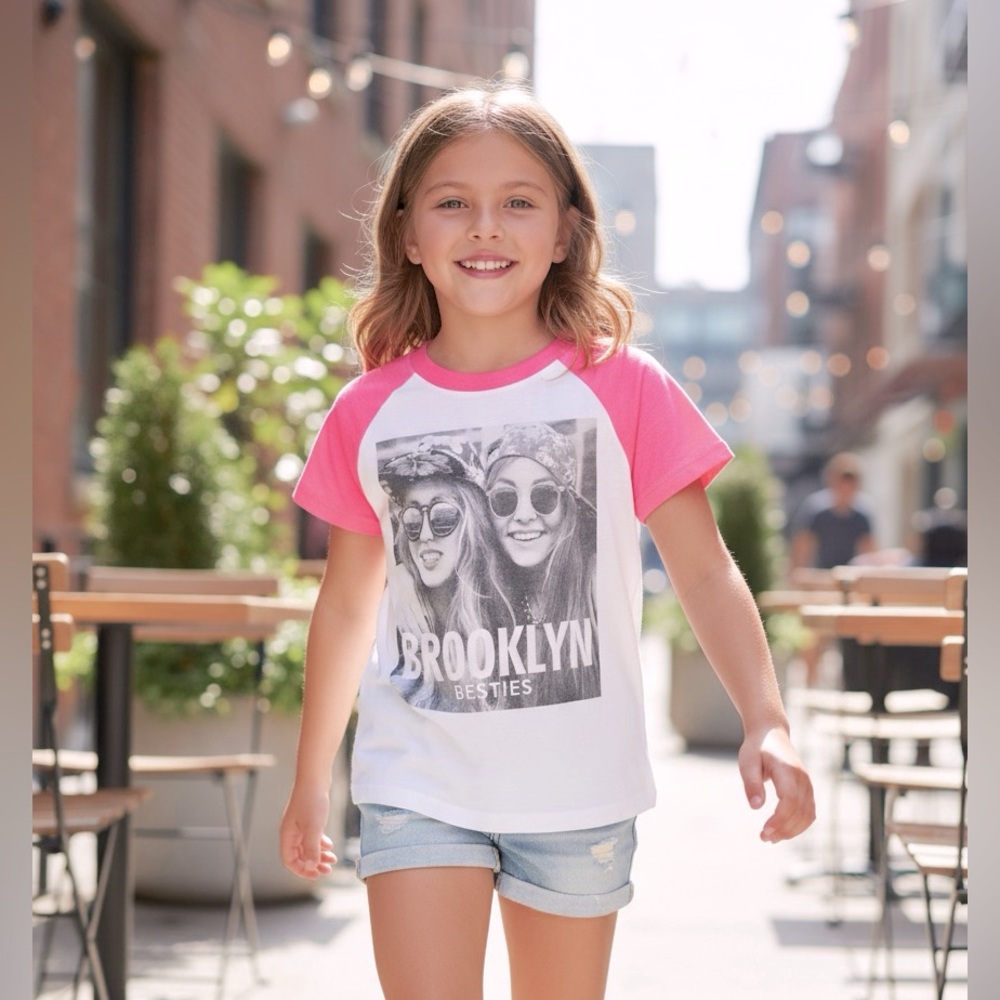 Girls graphic tee